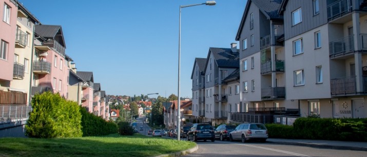 Gmina Myślenice zawarła umowy na kolejne inwestycje drogowe